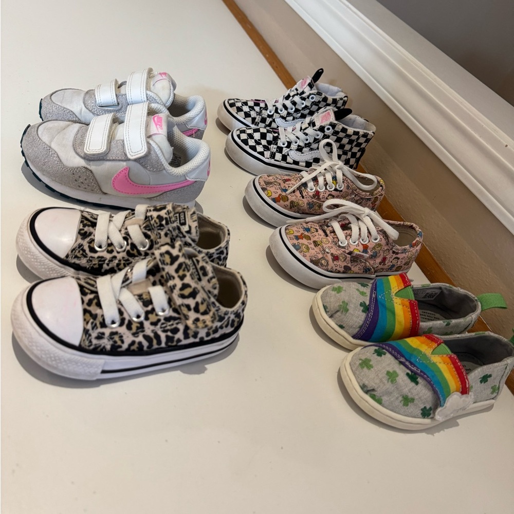Toddler tennis shoes - size 6C Nike, Vans, Converse, Tom’s